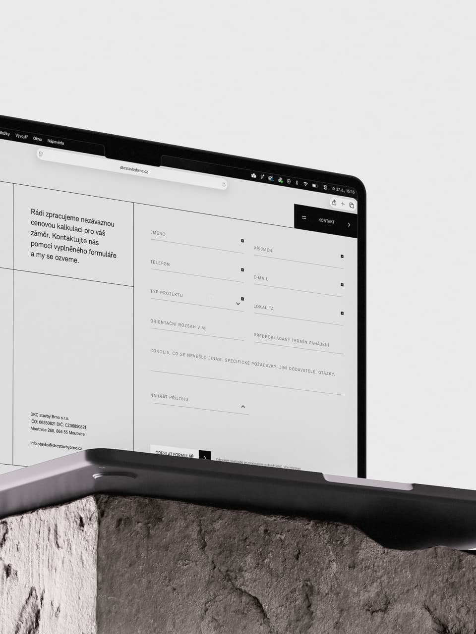 Responsive inquiry form on the DKC Stavby Brno website