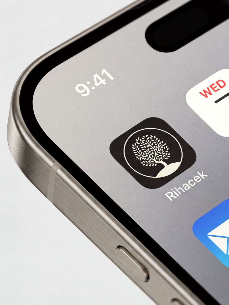 ŘiháčekEDU installed as a PWA on iPhone
