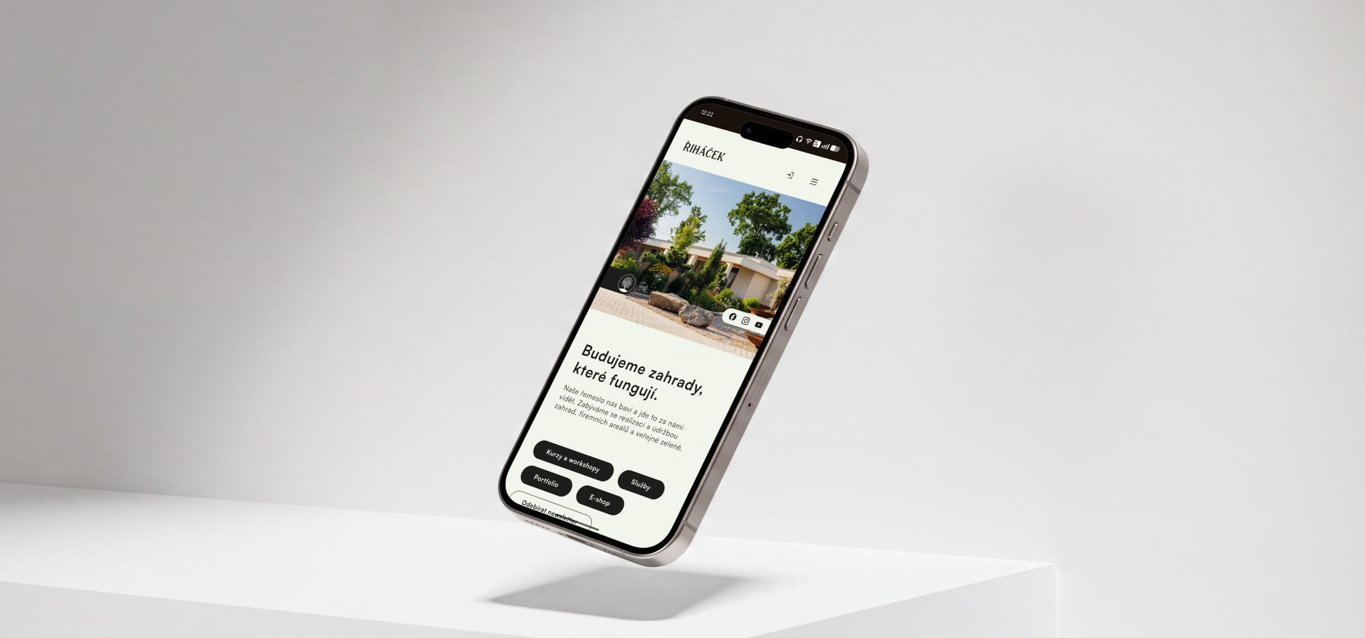 Responzivní web Řiháček na mobilu